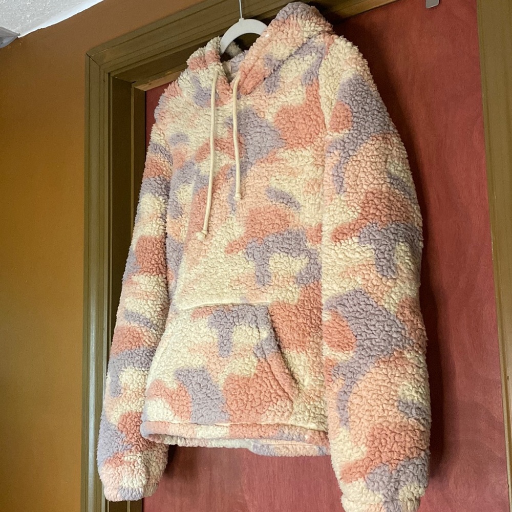 ✨Hollister Hooded Sherpa Jacket✨